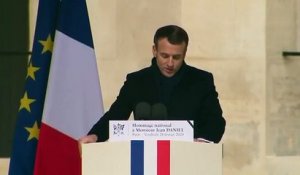 Le Président Emmanuel Macron a rendu hommage ce matin au fondateur du « Nouvel Observateur » Jean Daniel, décédé la semaine dernière à 99 ans - VIDEO
