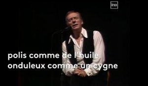 Yves Montand chante le poème "Les Bijoux" de Charles Baudelaire