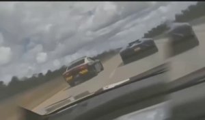 Un policier surpris en pleine course avec une Lamborghini sur l'autoroute