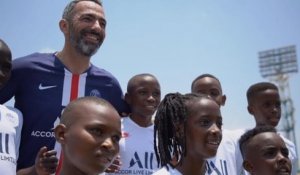 PSG - Youri Djorkaeff en immersion au Rwanda
