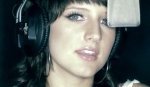 Ashlee Simpson - Pieces Of Me (MTV Version, Stereo, Closed Captioned)