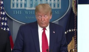Coronavirus: Trump prévient les Américains que les deux prochaines semaines vont être "très douloureuses"