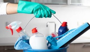 4 nettoyants ménagers qui détruisent efficacement le COVID-19