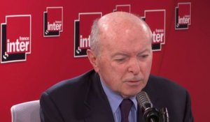 Jacques Toubon, Défenseur des droits : "Les enfants scolarisés seront parmi les principales victimes de cet épisode de pandémie"
