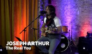 Dailymotion Elevate: Joseph Arthur - "The Real You" live at Cafe Bohemia, NYC