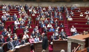 Le nouveau Ministre de la Justice Eric Dupond-Moretti chahuté à l'Assemblée Nationale