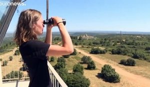 [En images] Les guetteurs de feux, isolés du monde pendant deux mois, surveillent la Provence