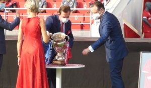L'Antwerp célèbre sa victoire en Coupe de Belgique dans son stade du Bosuil