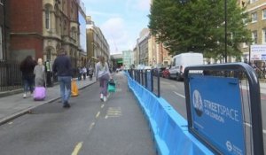 Londres élargit ses trottoirs pour permettre aux piétons de respecter la distanciation sociale