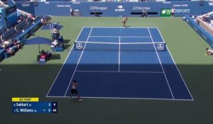 Touchée mais pas coulée, Serena s'est rebellée pour s'offrir son 17e quart à Flushing