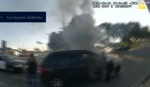 Un policier sauve un handicapé piégé dans une voiture en flammes