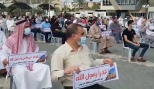 Des milliers de Palestiniens ont manifesté après la grande prière musulmane du vendredi contre le président français Emmanuel Macron, qui a vivement défendu la liberté de caricaturer le prophète Mahomet