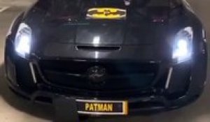 Oubliez Batman, voici Patman ! (Patrice Evra)