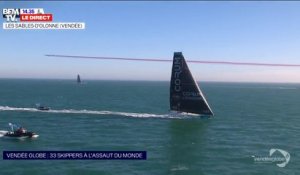 La Patrouille de France survole les 33 skippers qui viennent de s'élancer pour ce Vendée Globe 2020