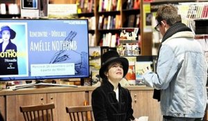 Amélie Nothomb : son coup de gueule contre la fermeture des librairies