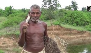 Cet homme a passé 30 ans à creuser un canal d'irrigation pour fournir de l'eau à son village