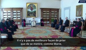"Demandez au Seigneur Sa présence à chaque étape de notre voyage" pape François