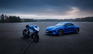 Moto Alpine, Audi A3, BMW iX... les nouveautés de la semaine 50