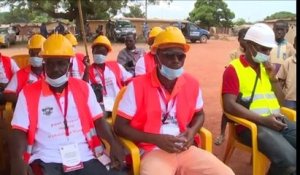 Jean Claude Kouassi, Ministre des Mines, inaugure le chantier-école d'Assié Kokoré