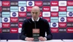 19e j. - Zidane : "Benzema, un joueur très complet"