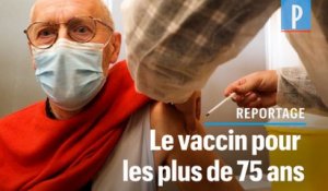 Vaccination contre le Covid-19 : premières injections pour les plus de 75 ans