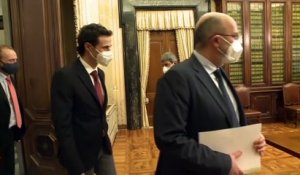 Crise politique en Italie : les tractations se poursuivent