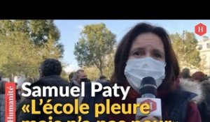 Paris : des milliers de personnes pleurent Samuel Paty