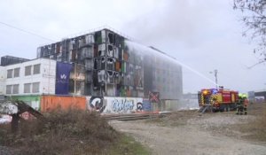 Strasbourg: un important incendie sur le site de l’entreprise OVH
