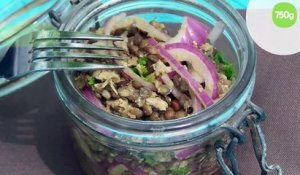 Salade épicée de lentilles, thon et oignons rouges