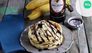 Pancakes au rhum, banane et chocolat