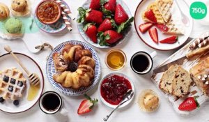 Cake aux fraises, miel et amandes