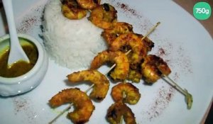 Crevettes sautées au colombo, brochette