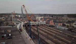 Vue aérienne de l'installation du mât de la future gare des bus de Namur