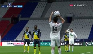 2 poteaux et une barre pour l'OL en 5 minutes : quand ça ne veut pas...