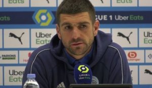 35e j. - Mitrovic : "Un peu de frustration mais ça reste un bon point"