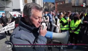 Saint-Brieuc : les pêcheurs se mobilisent contre la construction d'un grand parc éolien en mer