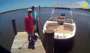 Ces policiers empruntent le bateau d'une famille pour poursuivre un voleur de jet ski