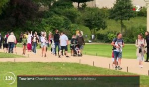 Les touristes sont de retour à Chambord malgré le pass sanitaire