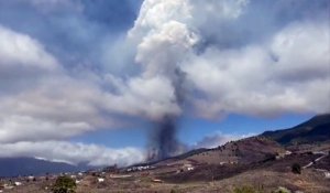 L'éruption du volcan aux canaries filmée par les habitants