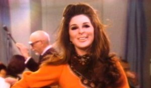 Bobbie Gentry - Papa, Won't You Let Me Go To Town With You?/Ode To Billie Joe