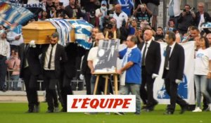 L'hommage du Vélodrome à Bernard Tapie en vidéo - Foot - Disparition Tapie