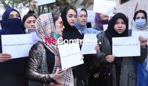 A Kaboul, les femmes manifestent et disent leur désespoir