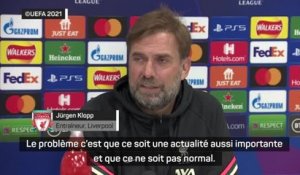 Liverpool - Klopp rend hommage à Josh Cavallo