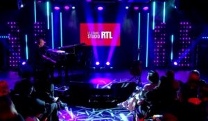 Calogero interprète "Stylo vert" dans "Le Grand Studio RTL"