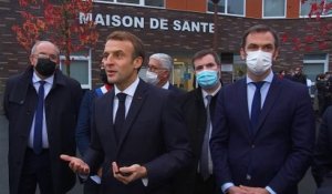 Emmanuel Macron sur la vaccination: "Mon souhait c'est qu'on puisse l'ouvrir à toutes celles et ceux pour qui c'est efficace"