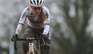 Cyclo-cross (F) - Coupe du monde : Le replay de la course de Besançon