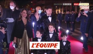 Messi acclamé à son arrivée au Châtelet - Foot - Ballon d'Or