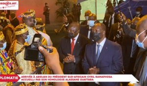 Diplomatie : Arrivée à Abidjan du Président sud-africain Cyril Ramaphosa accueilli par son homologue Alassane Ouattara