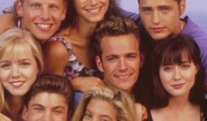 VOICI social - Beverly Hills 90210 : Shannen Doherty Et Le Reste Du Casting Se Réunissent, Juste Après La Mort De Luke Perry (1)