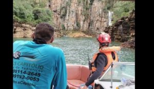 Brésil : un pan de falaise s'effondre sur des touristes, au moins 7 morts et 3 disparus
